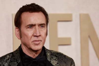 La Transformación De Nicolas Cage en John Madden: La Película Sobre Madden Ya Está Lista Para Su Estreno en Prime Video